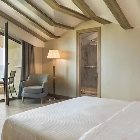 Electra Kefalonia & 5* Livathos (Kefalonia)