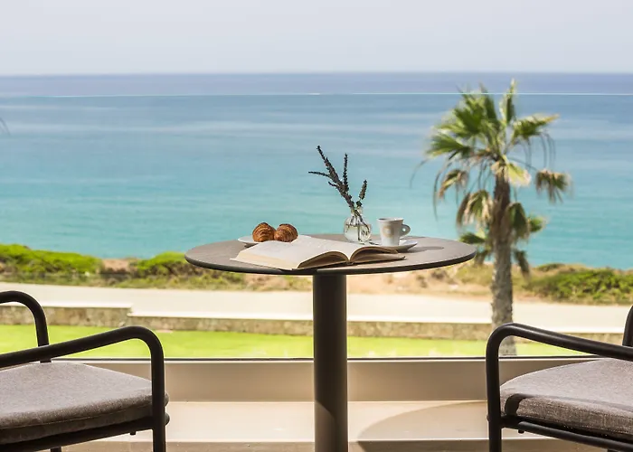 Electra Kefalonia & Hotel Livathos (Kefalonia)